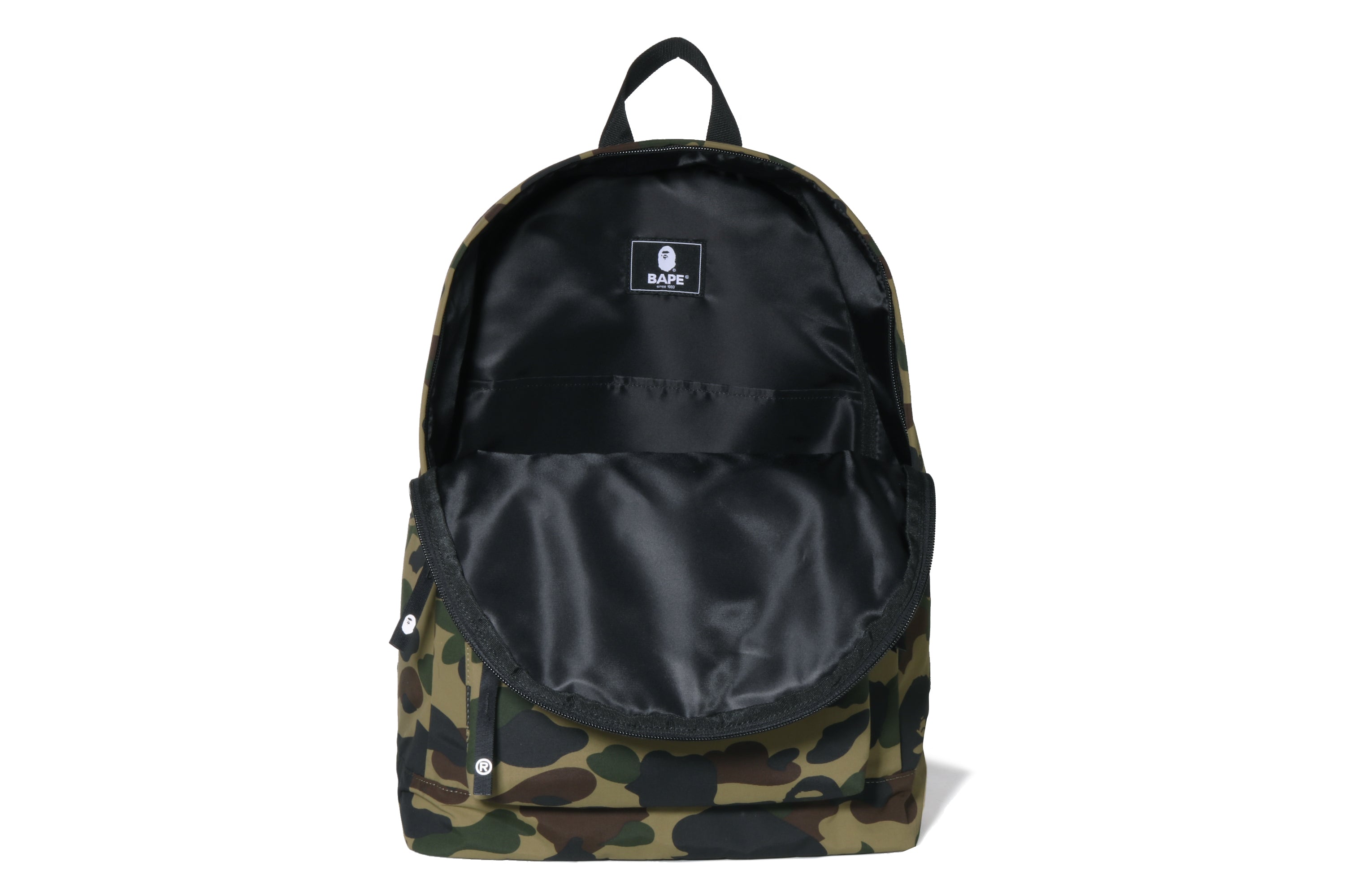 1ST CAMO APE HEAD PATCH DAYPACK – eu.bape.com