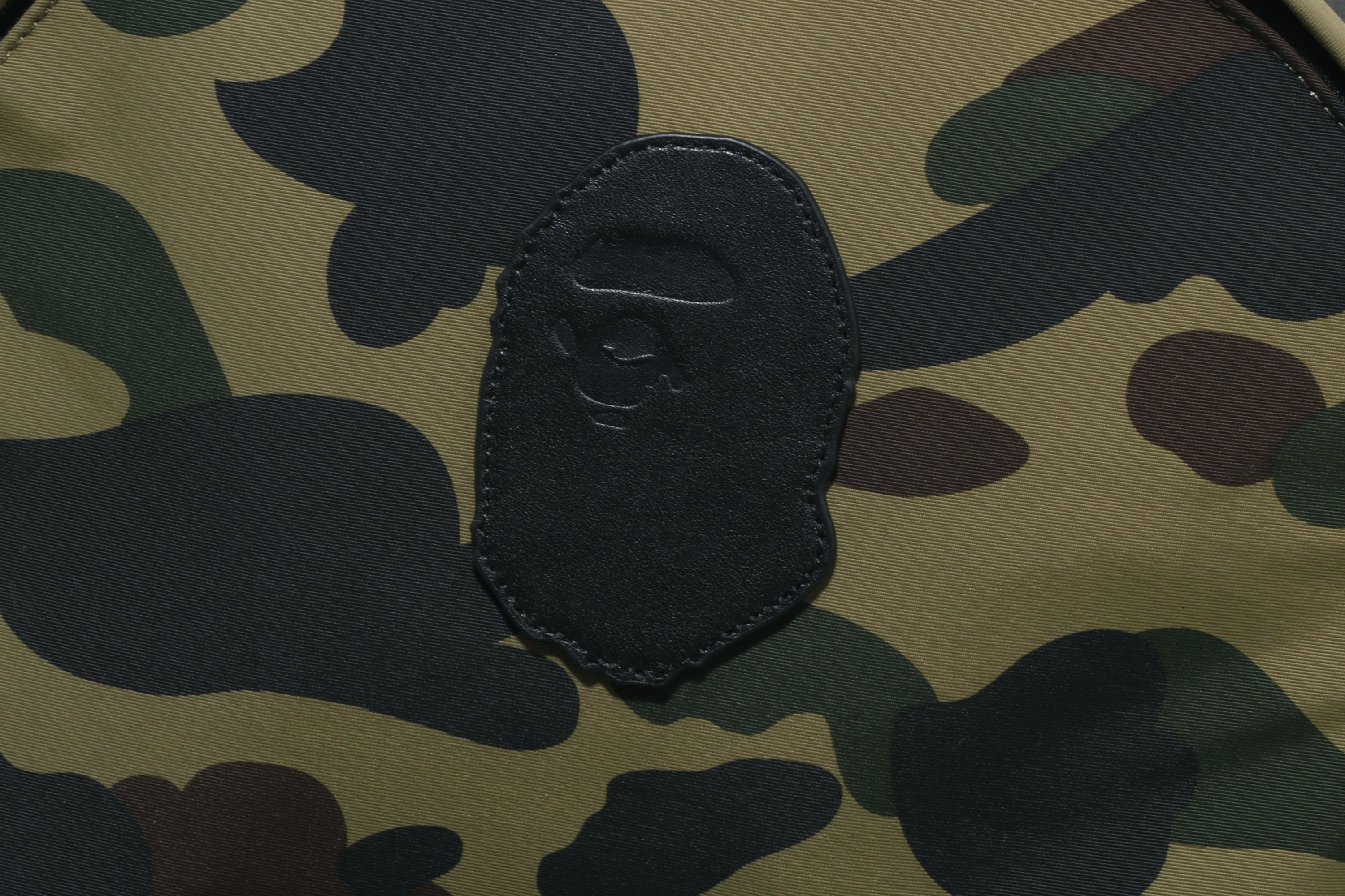1ST CAMO APE HEAD PATCH DAYPACK – eu.bape.com
