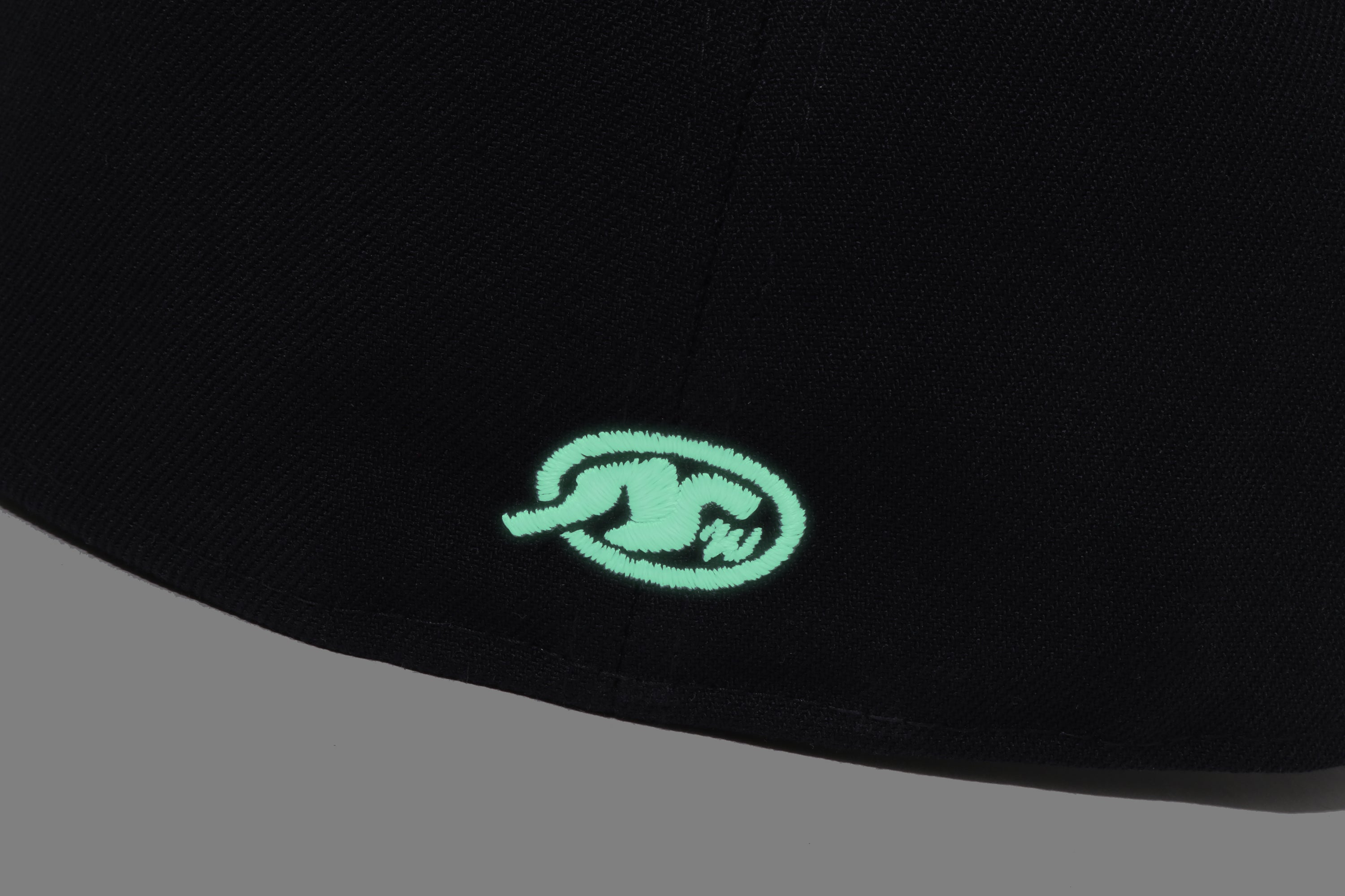 GLOW IN THE DARK COLLEGE NEW ERA 59FIFTY CAP – eu.bape.com