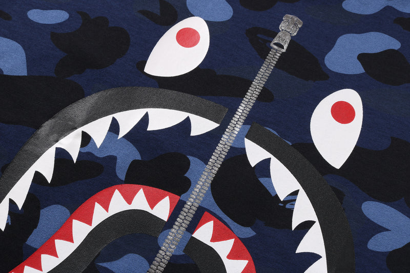 COLOR CAMO SHARK TEE