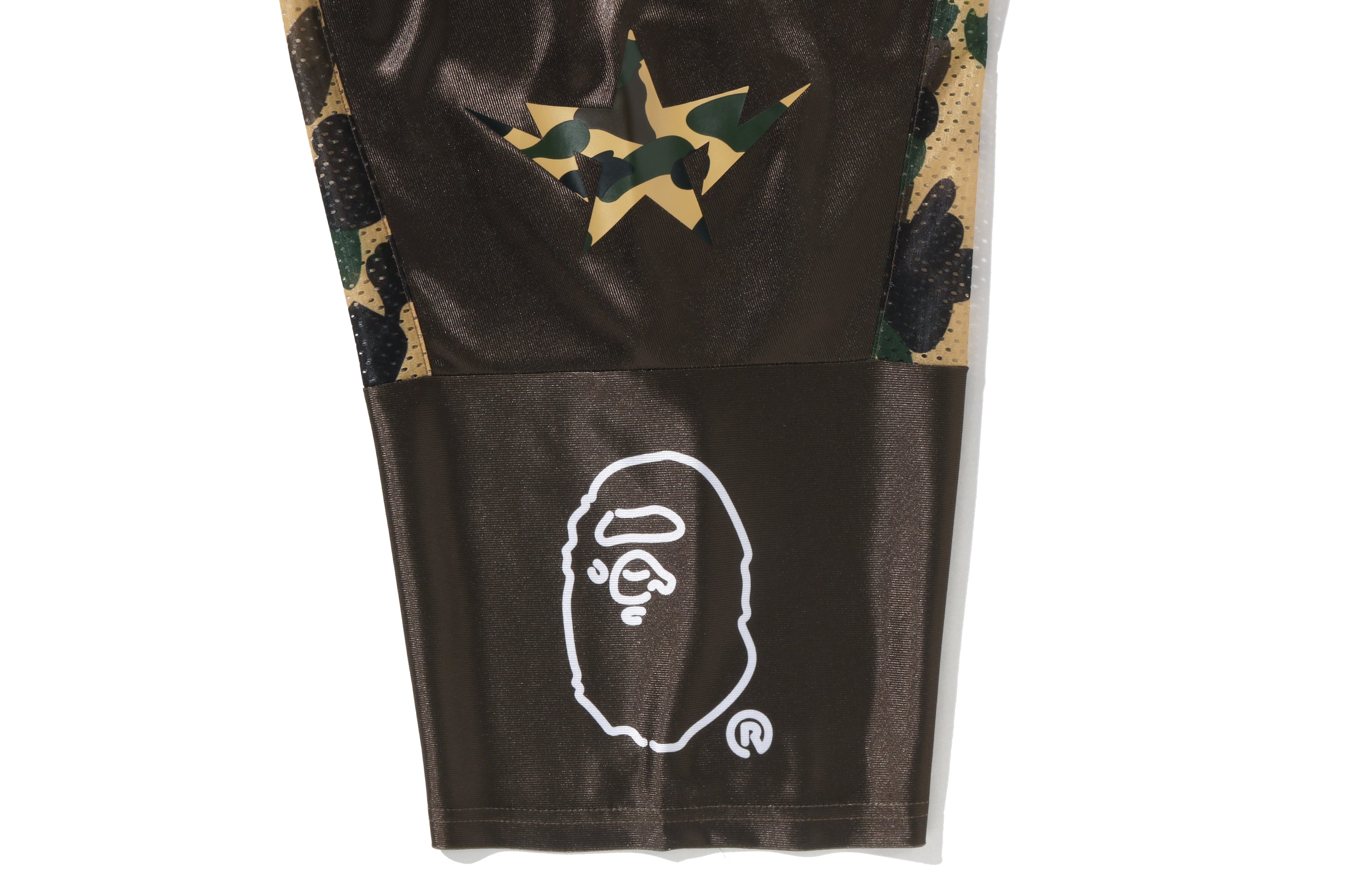 1ST CAMO BAPE CROPPED FOOTBALL TEE LADIES – eu.bape.com