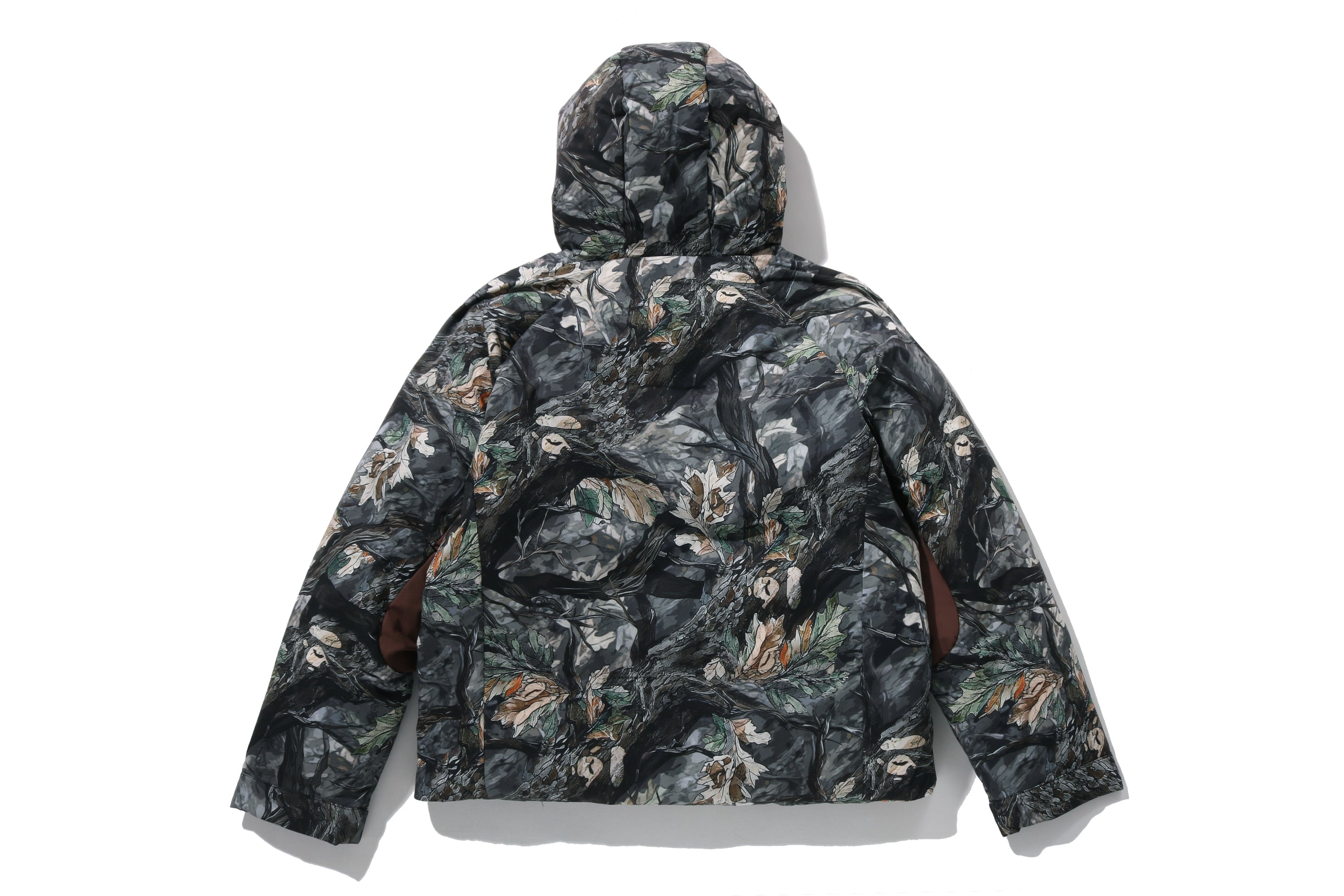 ジャケット・アウター A BATHING APE Tree Edge Camo Down TREE EDGE CAMO METAL LOGO DOWN JACKET – eu.bape.com