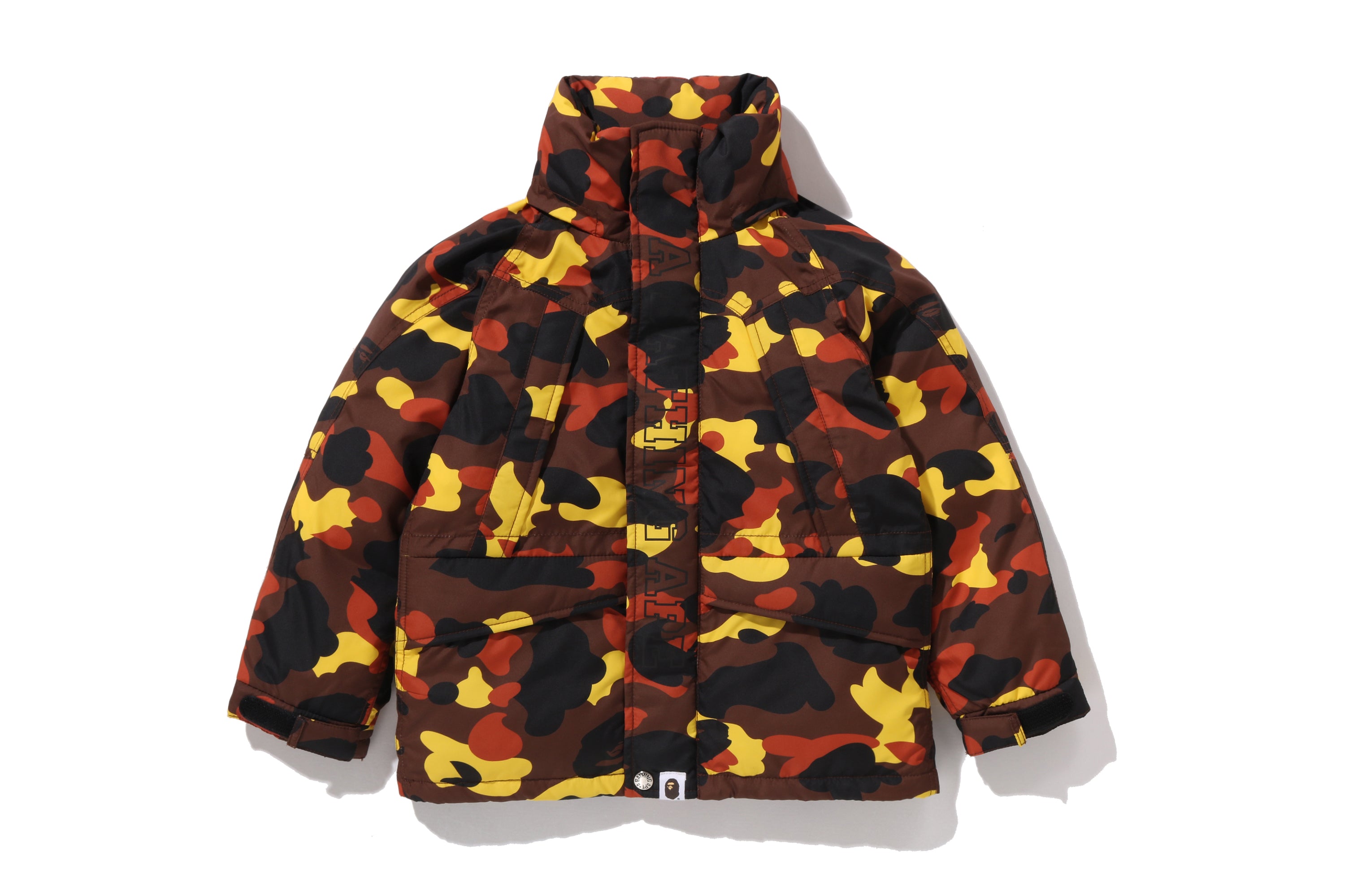 1ST CAMO SNOWBOARD DOWN JACKET KIDS – eu.bape.com