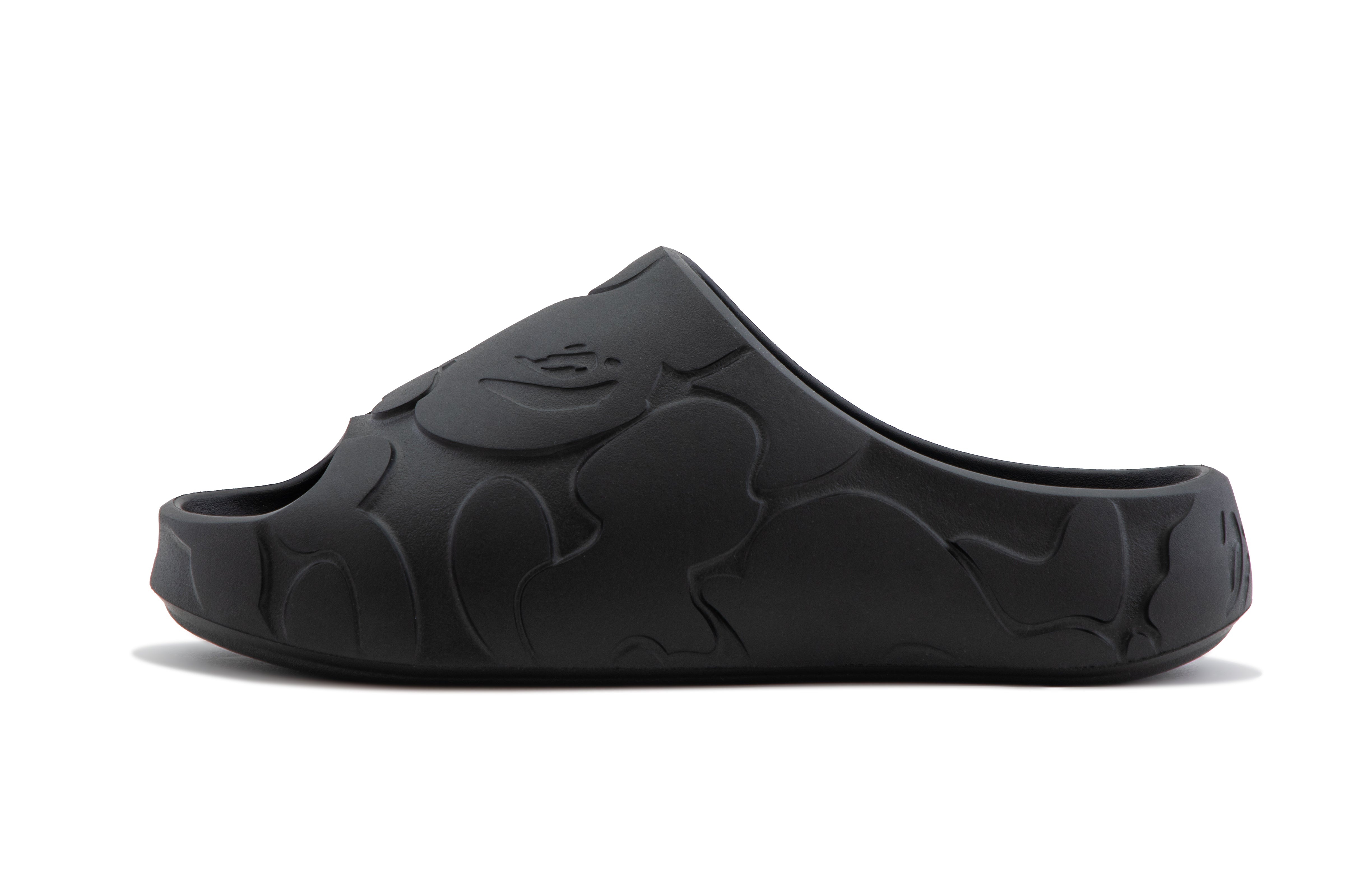 BAPE SLIDES #1 – eu.bape.com