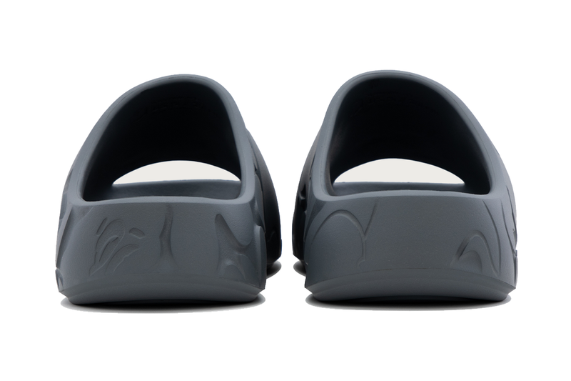 BAPE SLIDES #1 – eu.bape.com