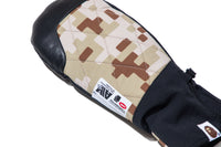 BAPE BY KAZUKI KURAISHI PIXELATE CAMO GLOVES