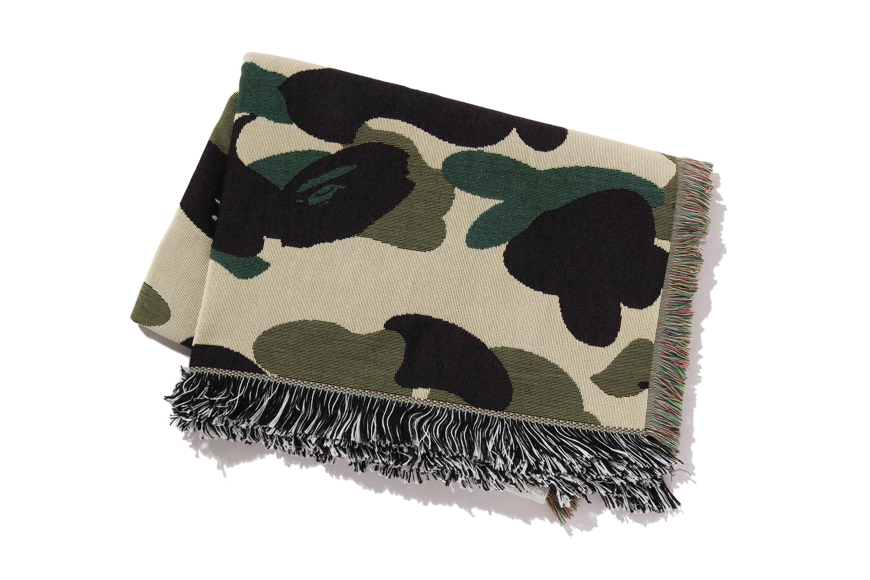 1ST CAMO JACQUARD BLANKET – eu.bape.com