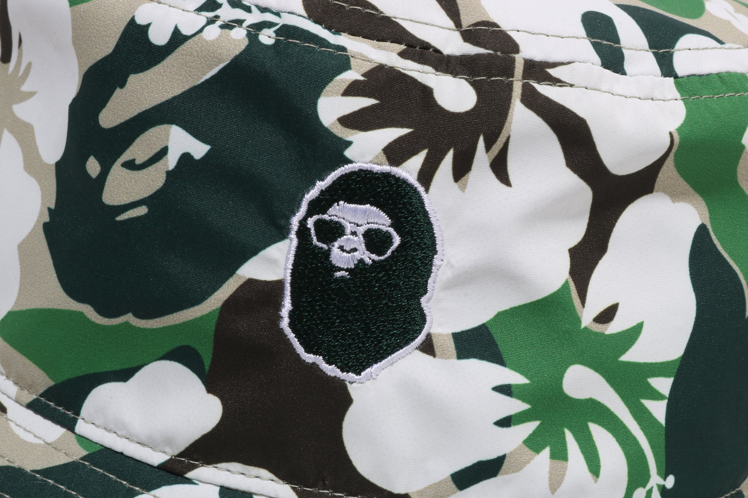 ABC RESORT CAMO BUCKET HAT – eu.bape.com