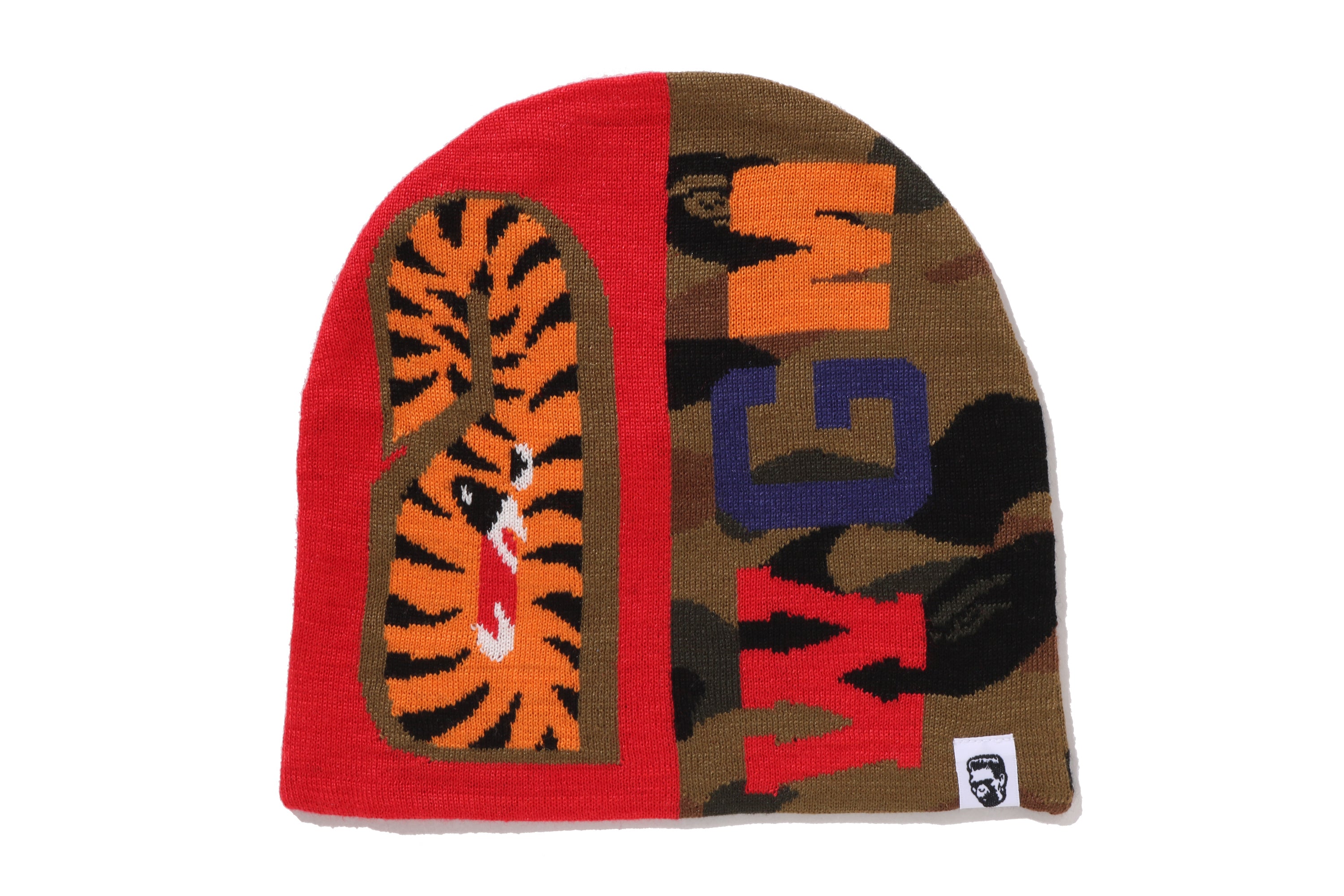 1ST CAMO SHARK KNIT CAP – eu.bape.com