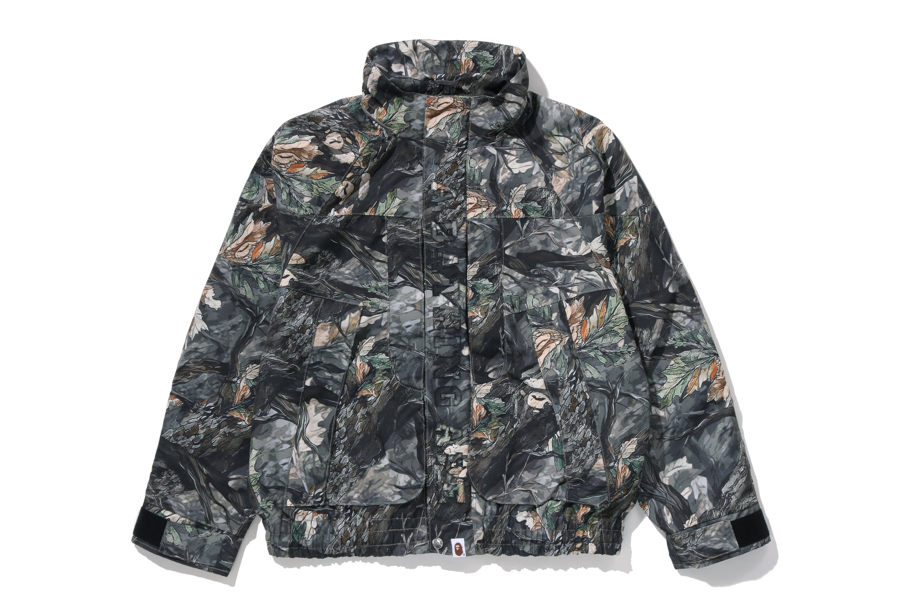 ジャケット・アウター A BATHING APE Tree Edge Camo Down TREE EDGE CAMO HOODED SNOWBOARD JACKET – eu.bape.com
