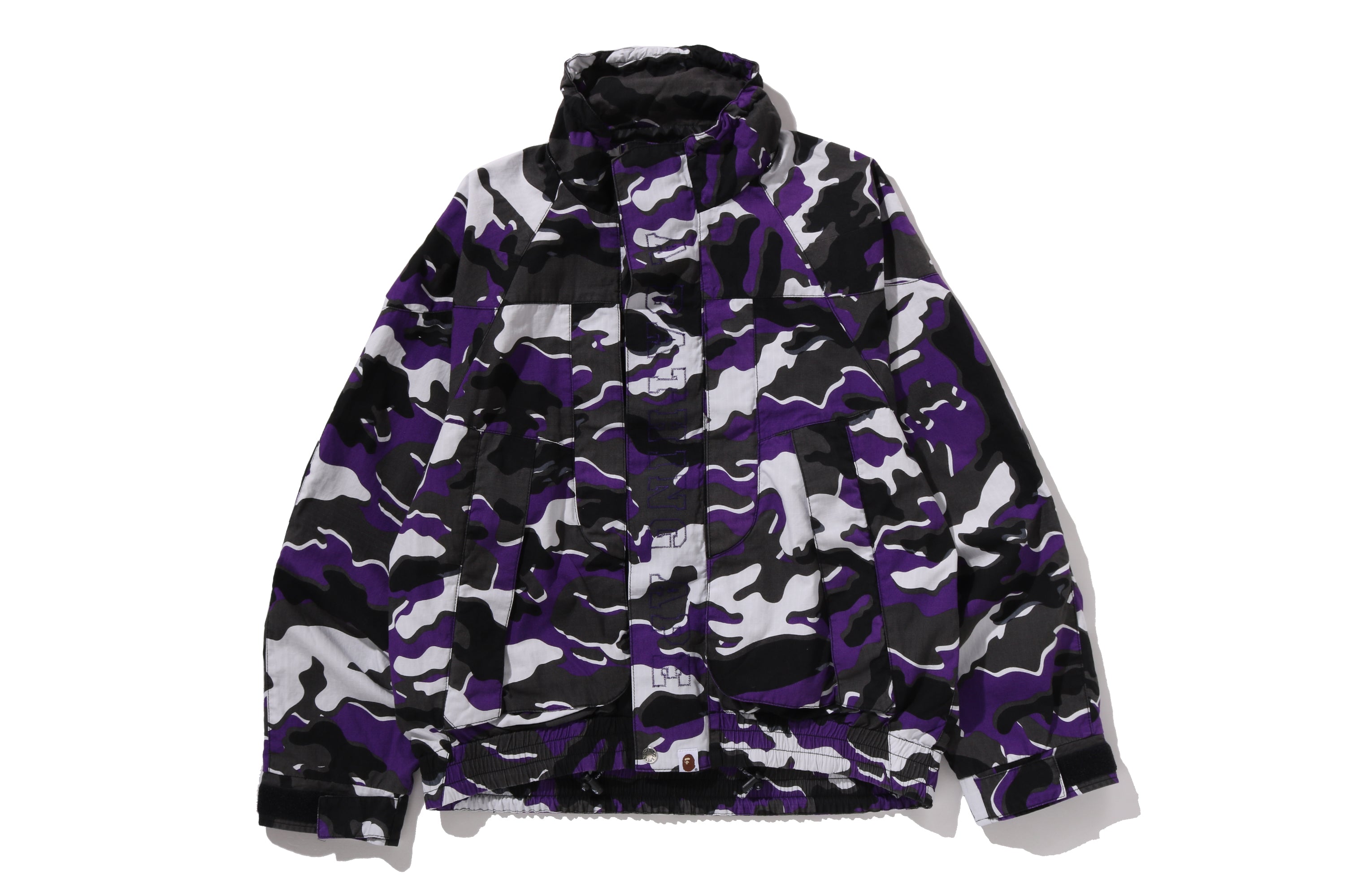GLITCH WOODLAND CAMO SHORT SNOWBOARD JACKET – eu.bape.com
