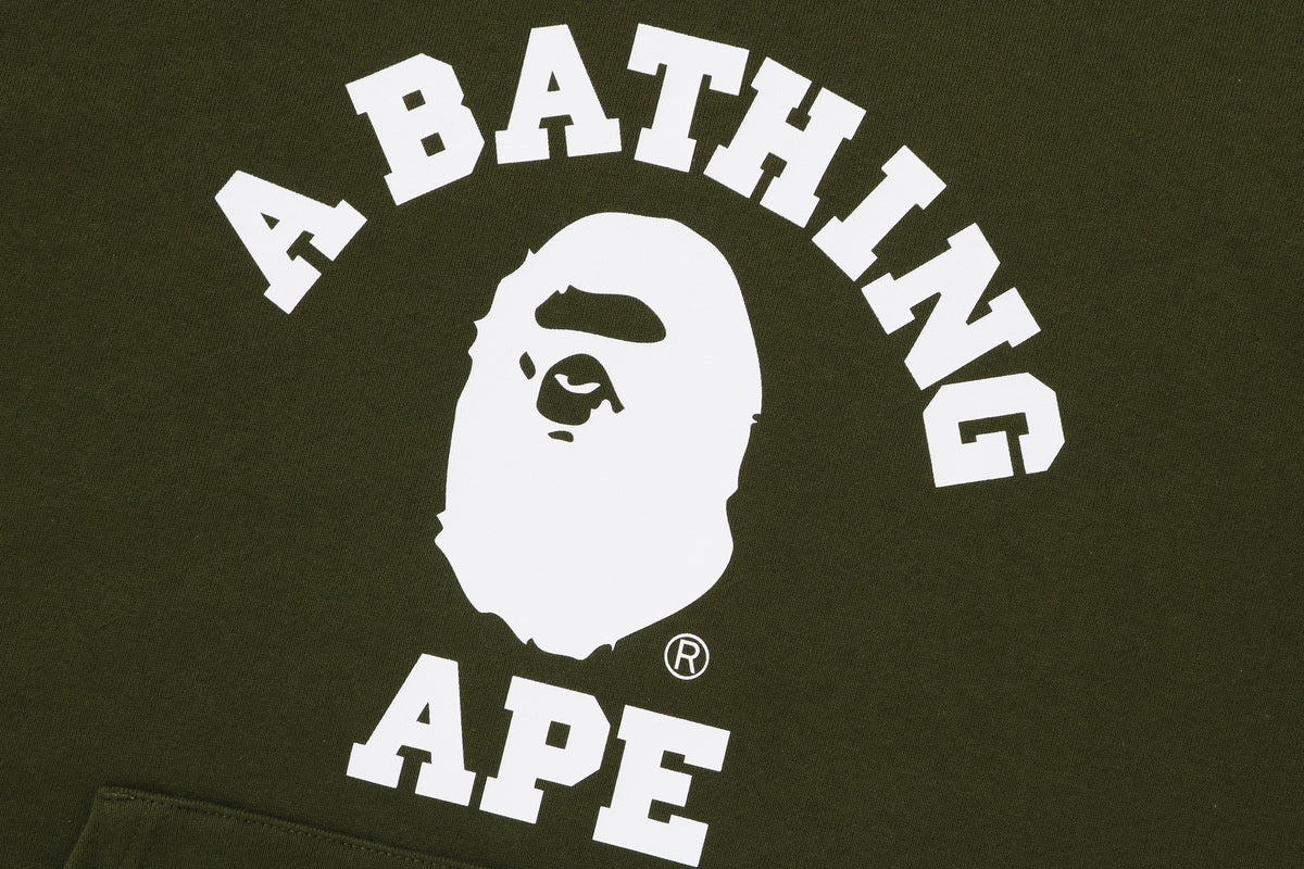 COLLEGE PULLOVER HOODIE