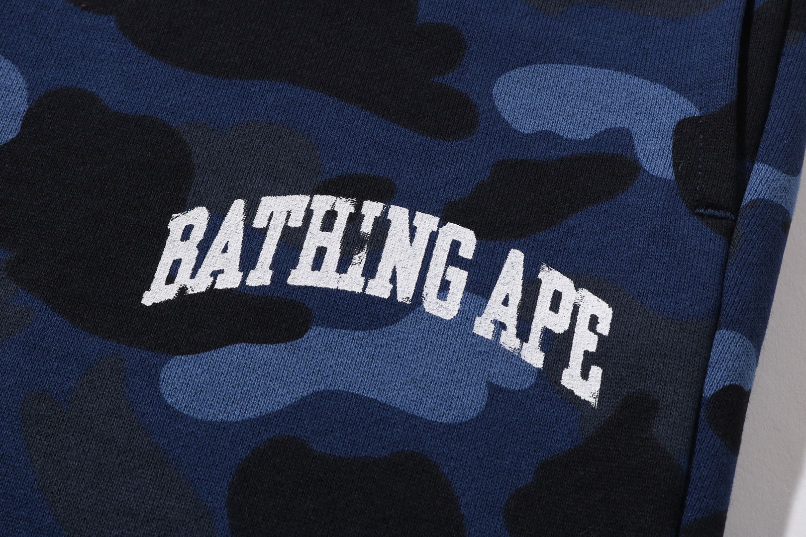 COLOR CAMO SWEATPANTS MENS – eu.bape.com