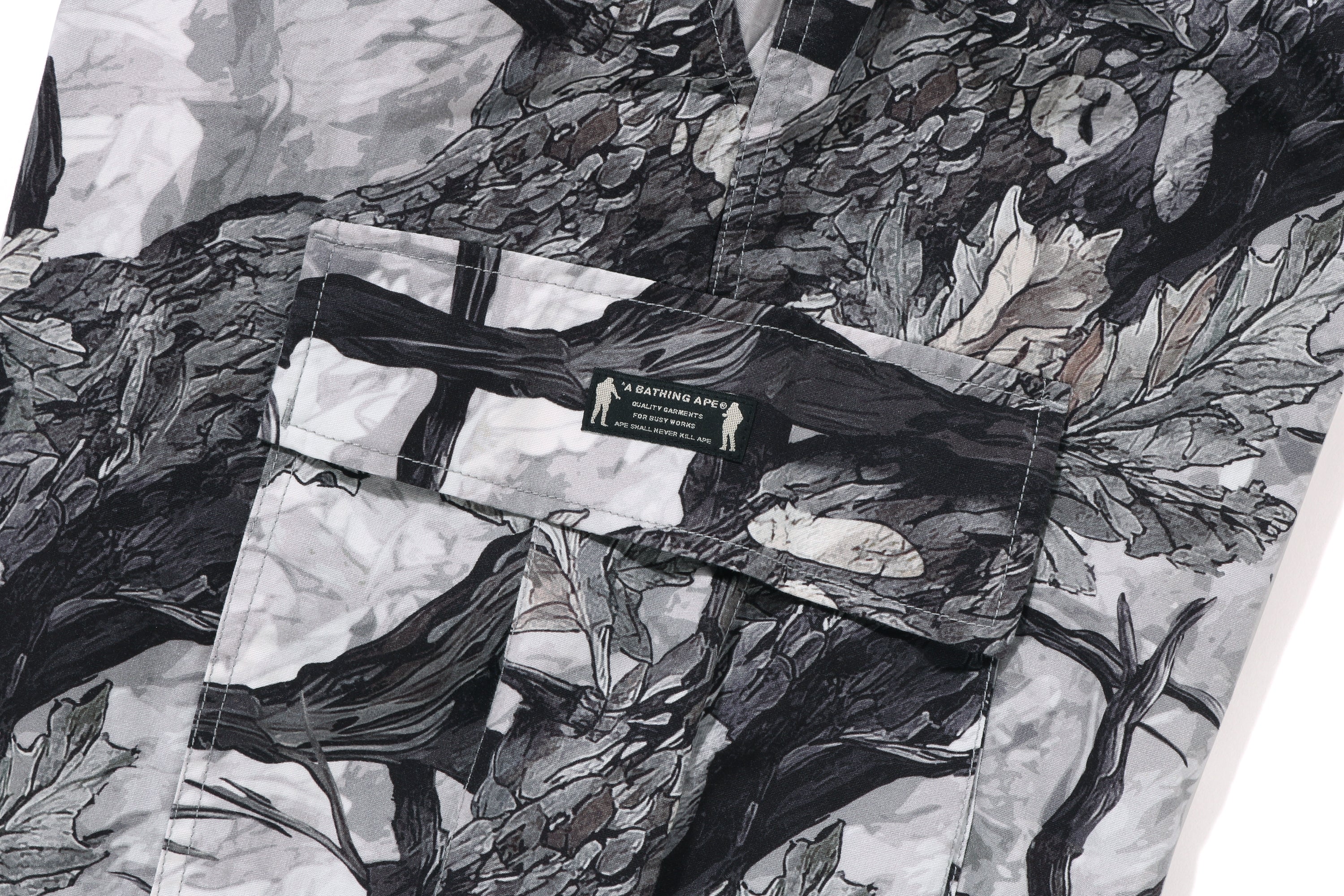 TREE EDGE CAMO CARGO PANTS – eu.bape.com