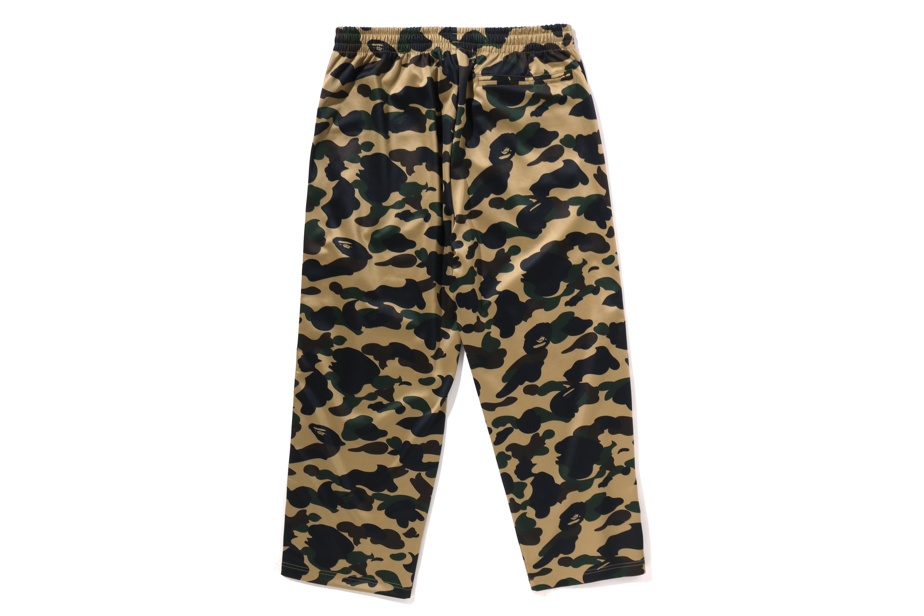 1ST CAMO LOOSE FIT TRACK PANTS – eu.bape.com