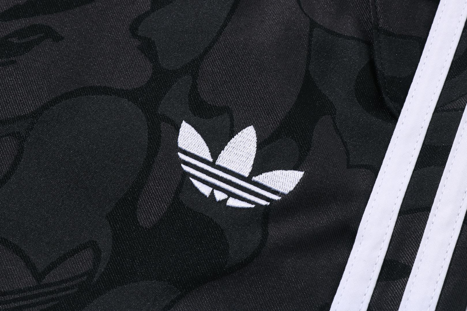 BAPE X ADIDAS CAMO JACQUARD PANTS – eu.bape.com