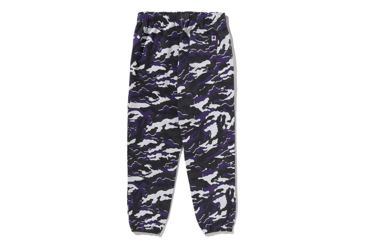GLITCH WOODLAND CAMO RELAXED FIT SWEAT PANTS