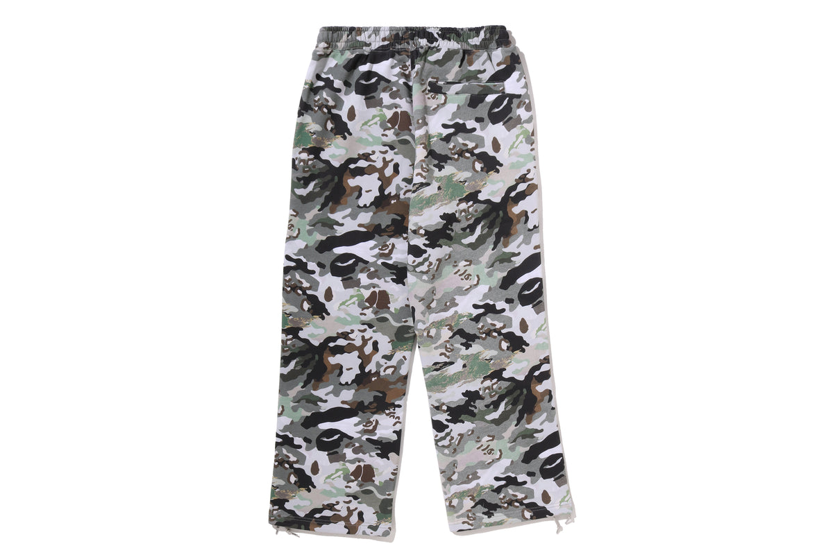 HYBRID CAMO APE FACE LOGO RELAXED FIT SWEATPANTS
