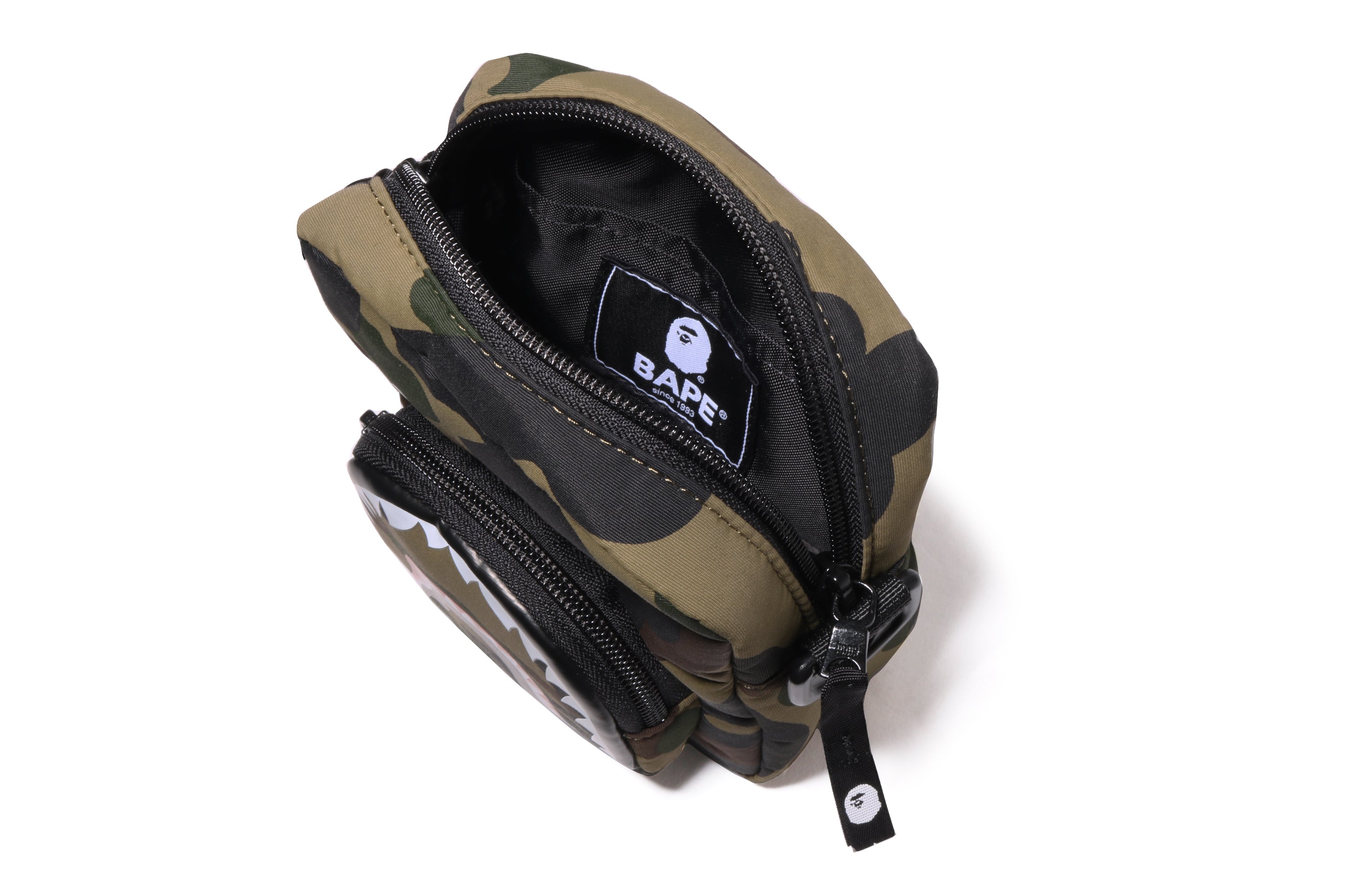 1ST CAMO SHARK MINI BAG – eu.bape.com