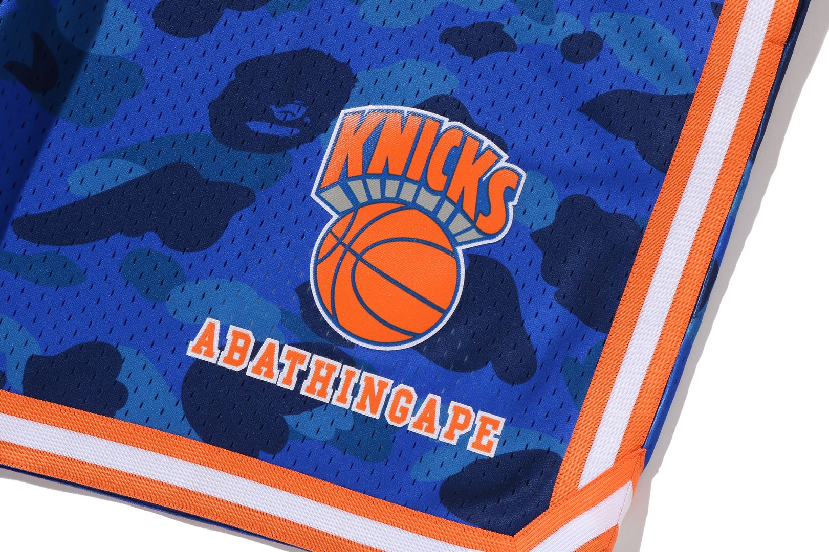 BAPE X M&N NBA - NEW YORK KNICKS SWINGMAN SHORTS – eu.bape.com