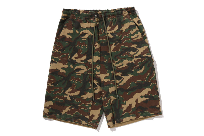 GLITCH WOODLAND CAMO DOUBLE KNEE RELAXED FIT SWEAT SHORTS