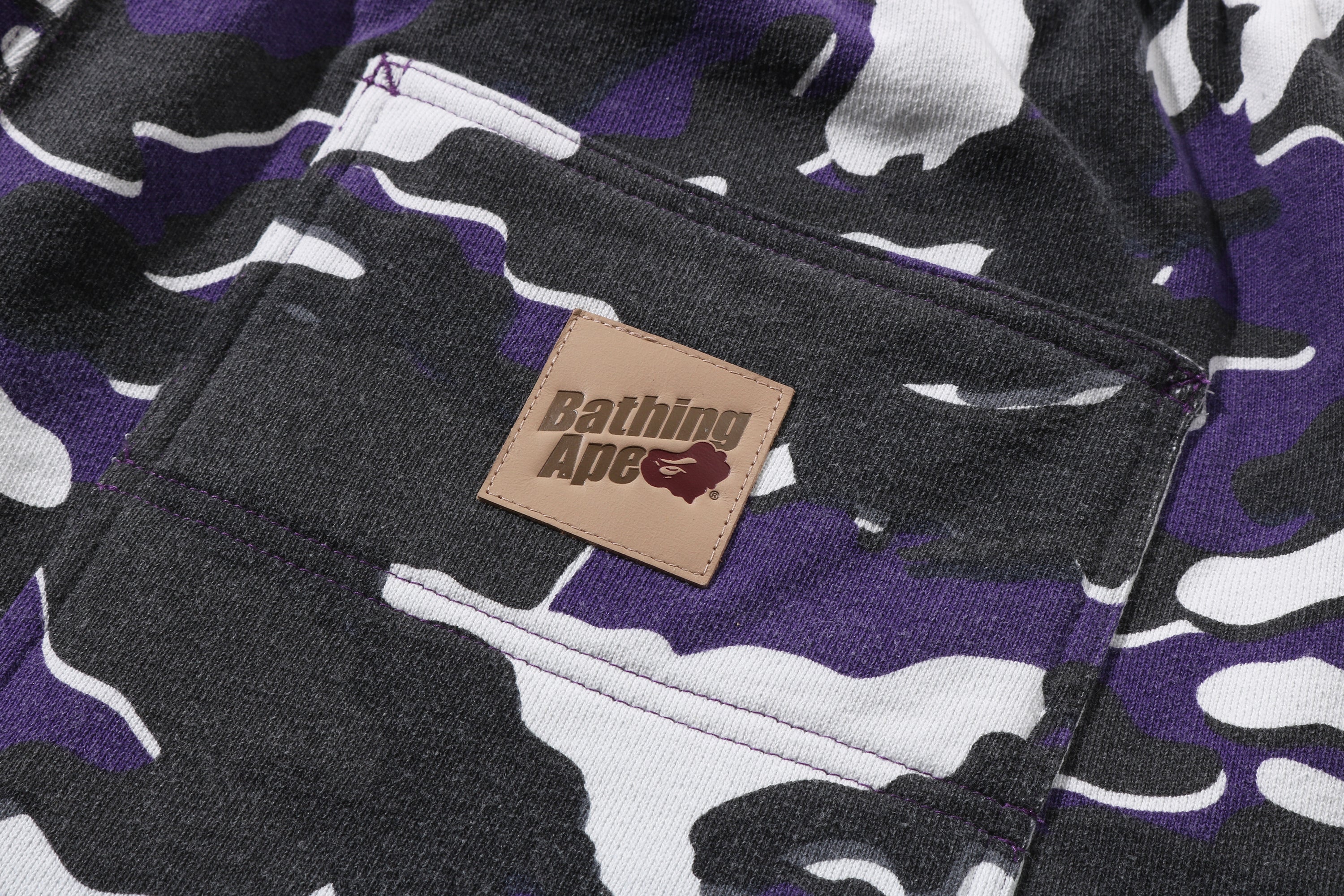 GLITCH WOODLAND CAMO DOUBLE KNEE RELAXED FIT SWEAT SHORTS – eu