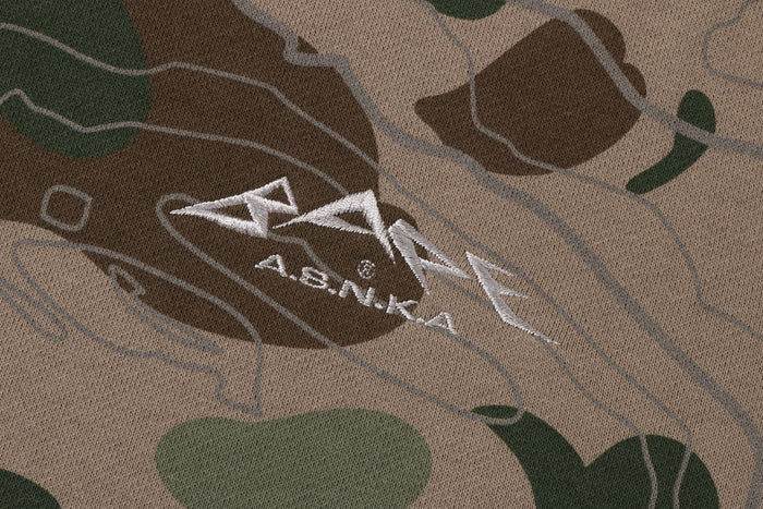 LAYERED LINE CAMO CREWNECK MENS