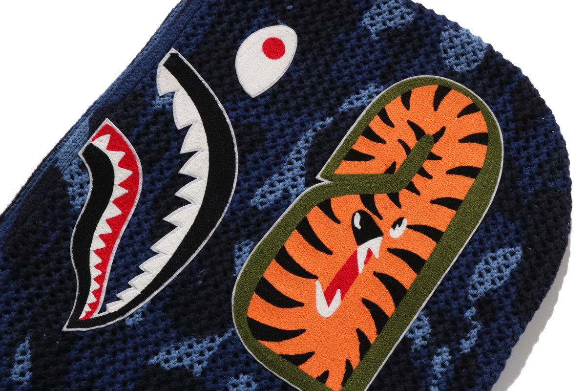 COLOR CAMO CROCHET RELAXED FIT SHARK FULL ZIP HOODIE