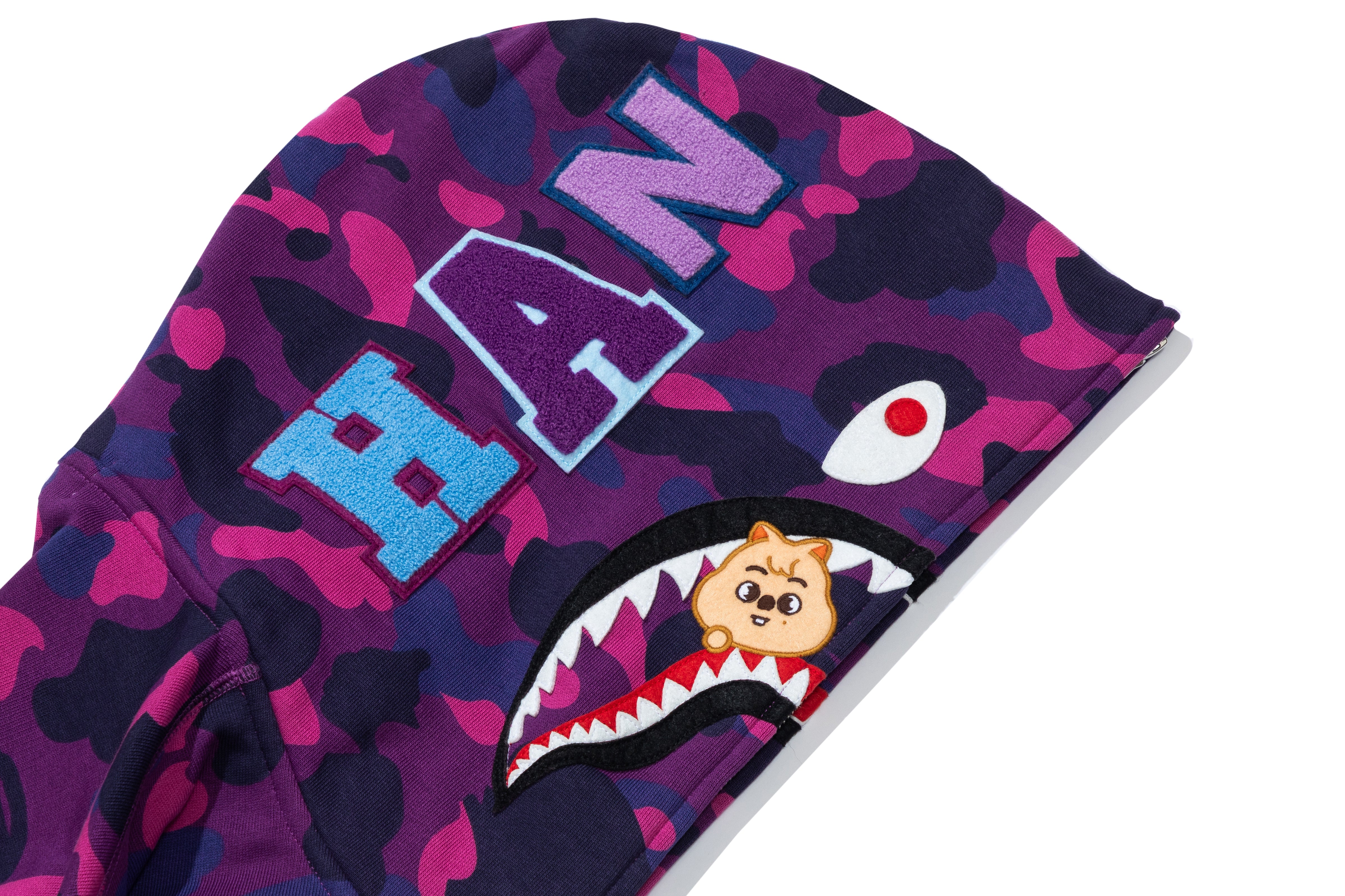 BAPE X STRAYKIDS HAN QUOKKA SHARK FULL ZIP HOODIE – eu.bape.com