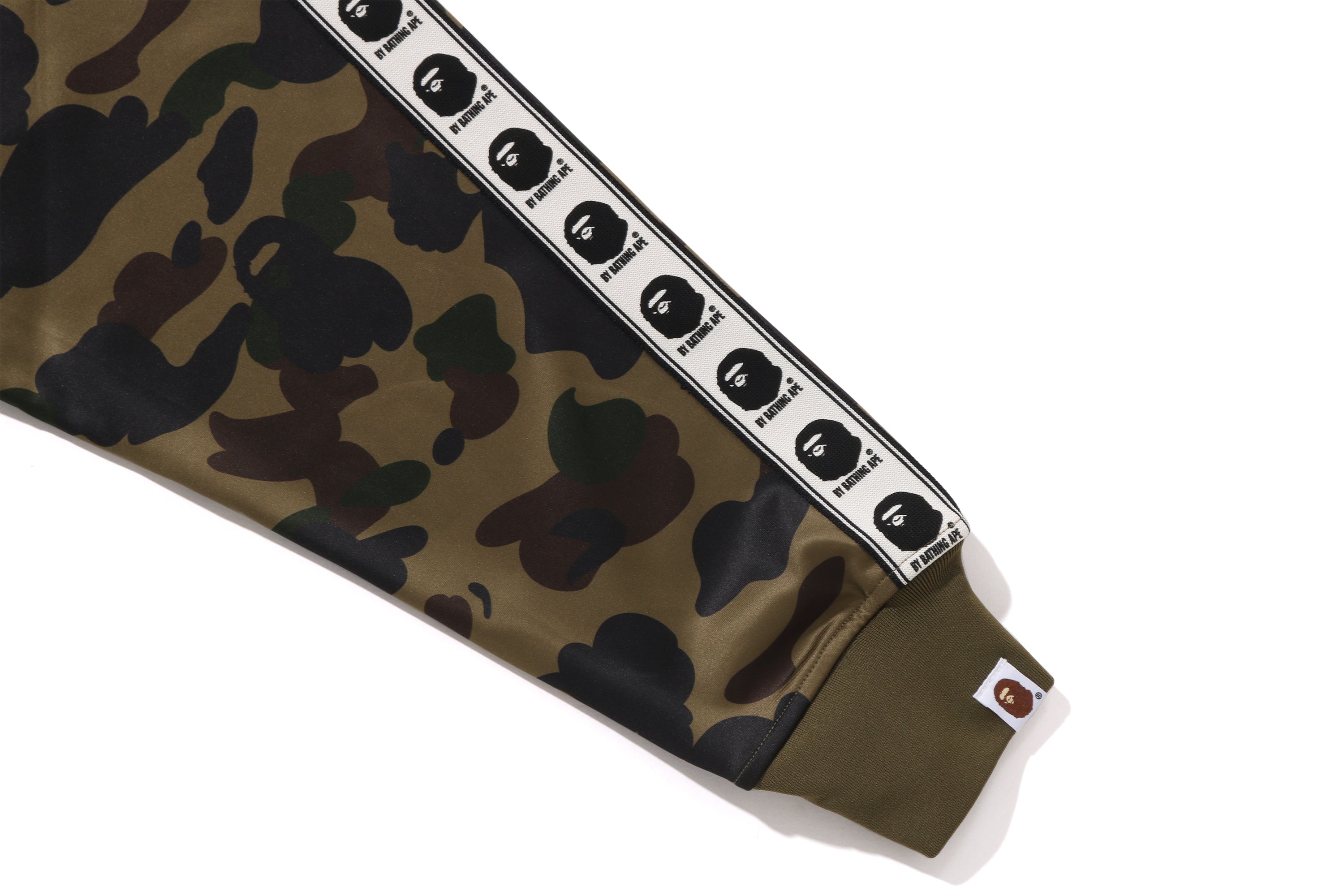 1ST CAMO RELAXED FIT TRACK JACKET – eu.bape.com