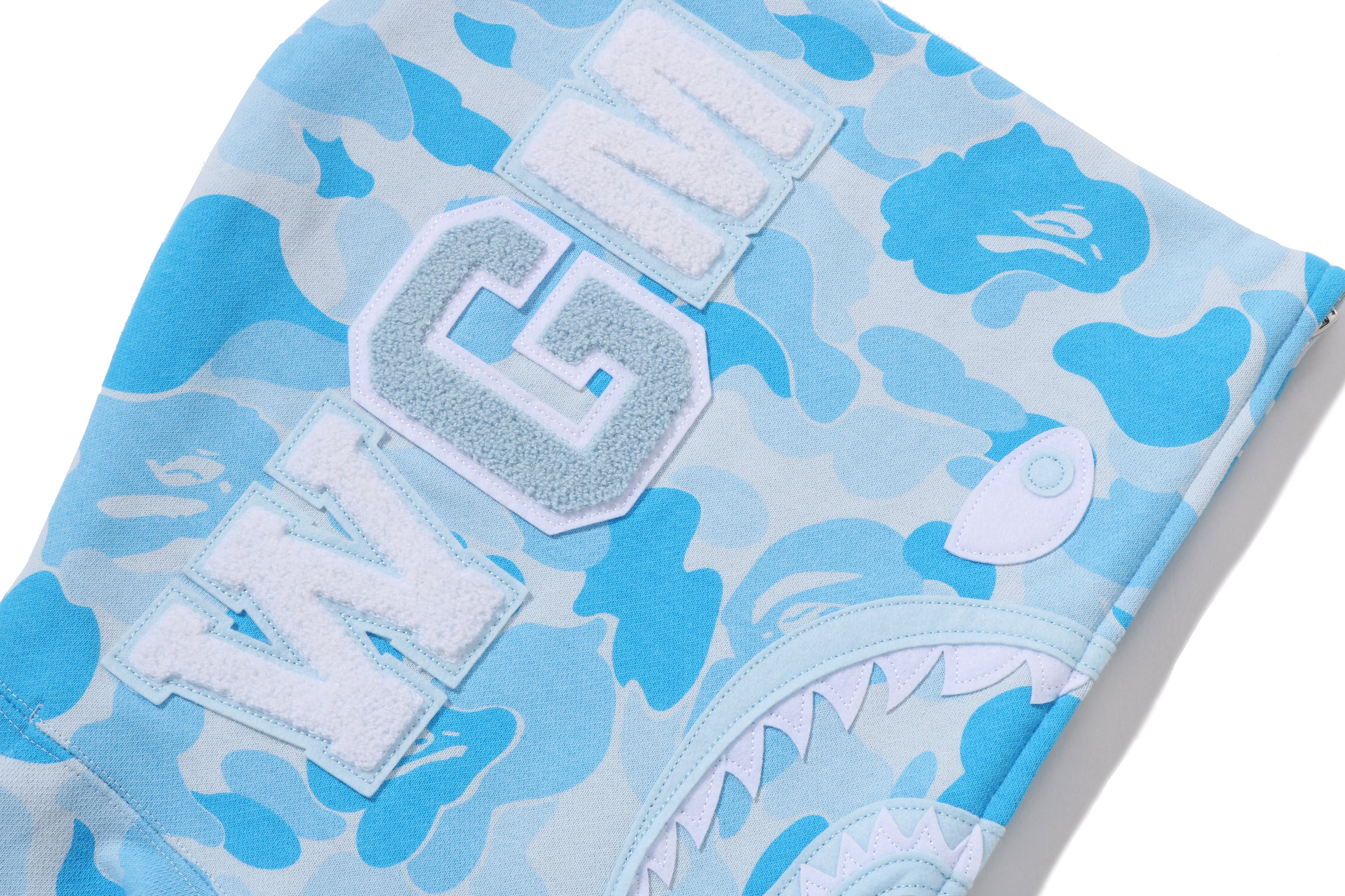 ICY BAPE ABC CAMO SHARK FULL ZIP HOODIE – eu.bape.com