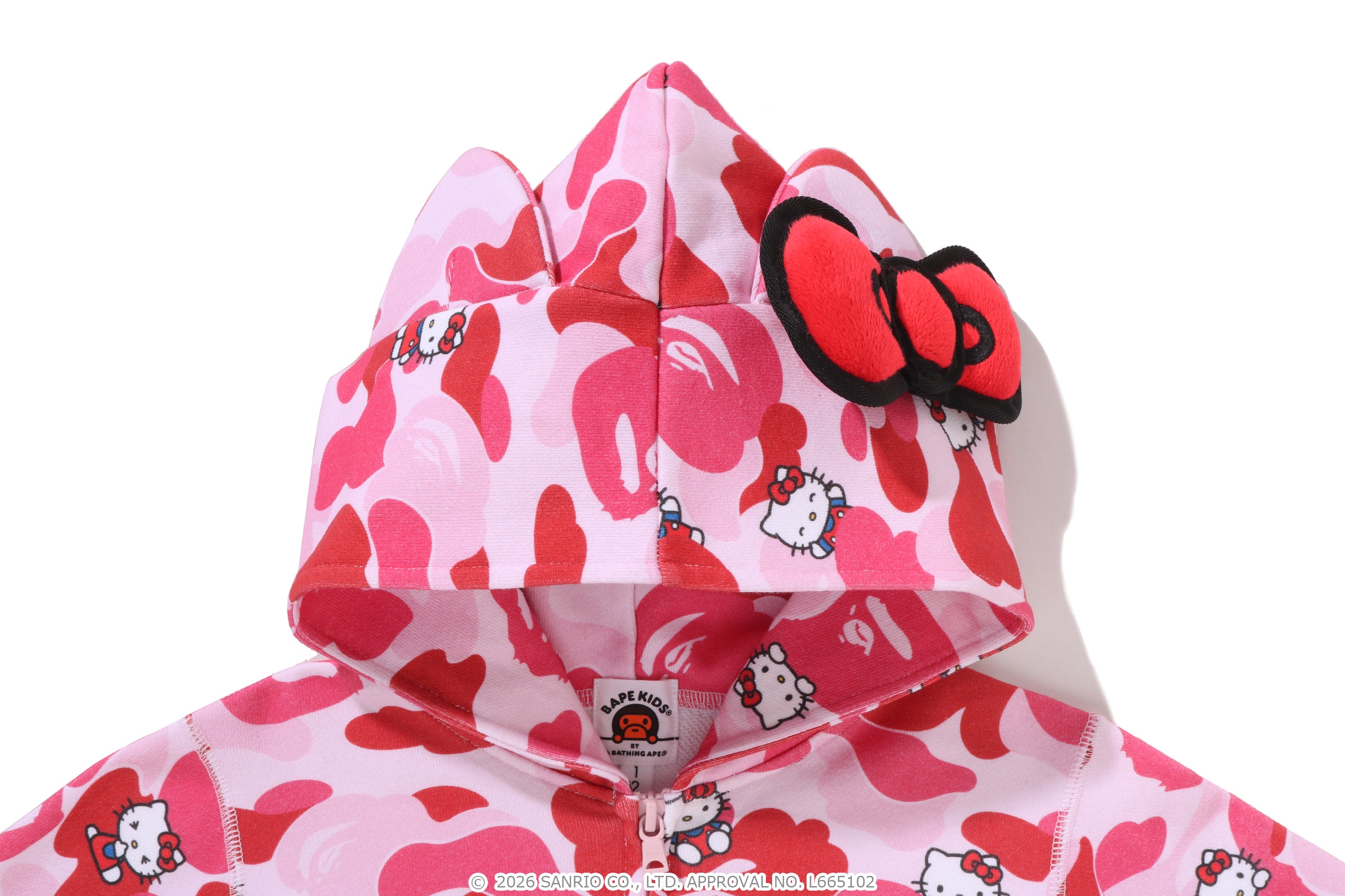 A BATHING APE ハローキティ Sパーカー A BATHING APE - BAPE サンリオ キティ マイロ パーカー SANRIO Kitty