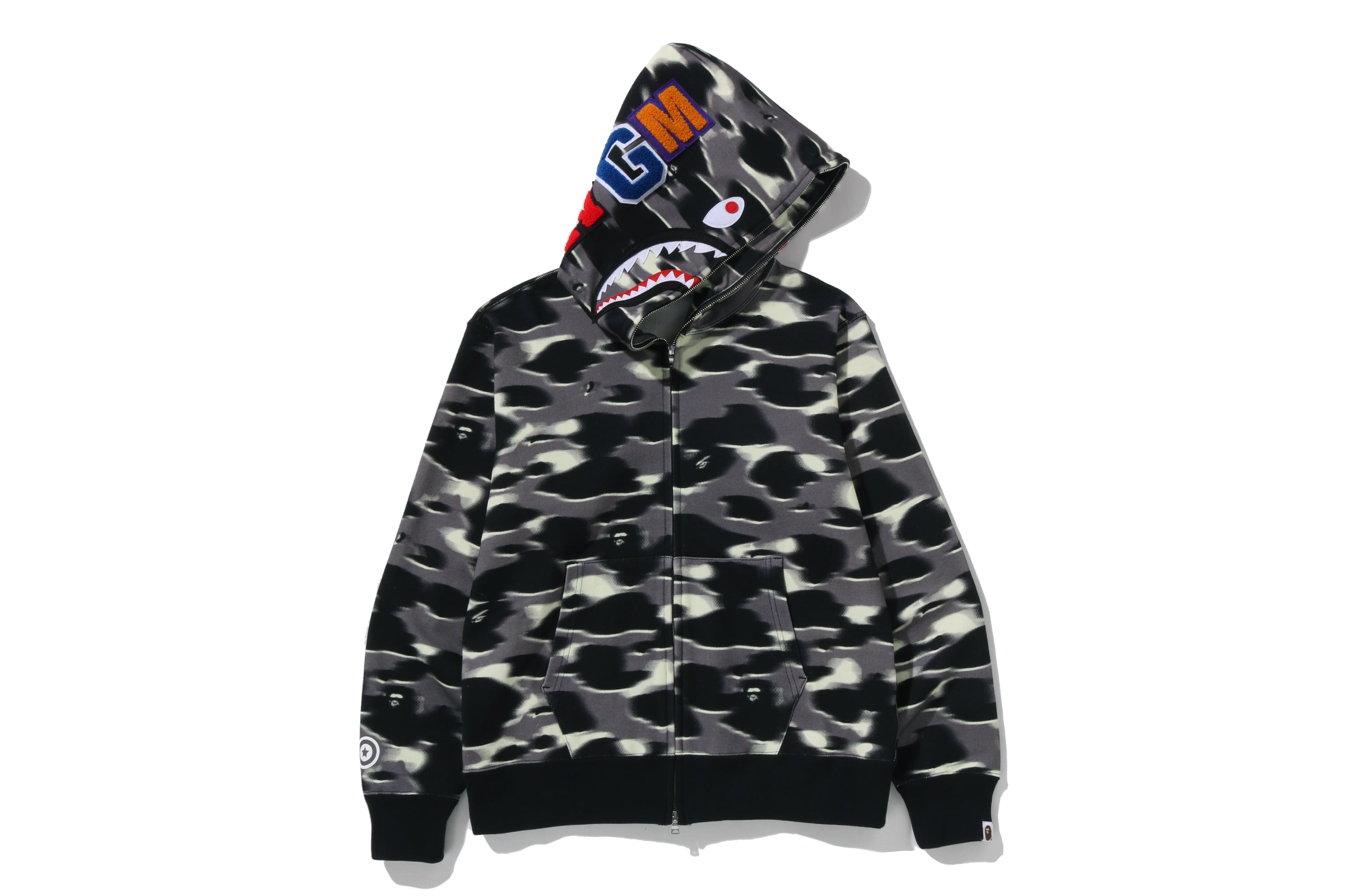 トップス BAPE Color Camo Shark Full Zip Hoodie SCREEN CAMO SHARK FULL ZIP HOODIE – eu.bape.com