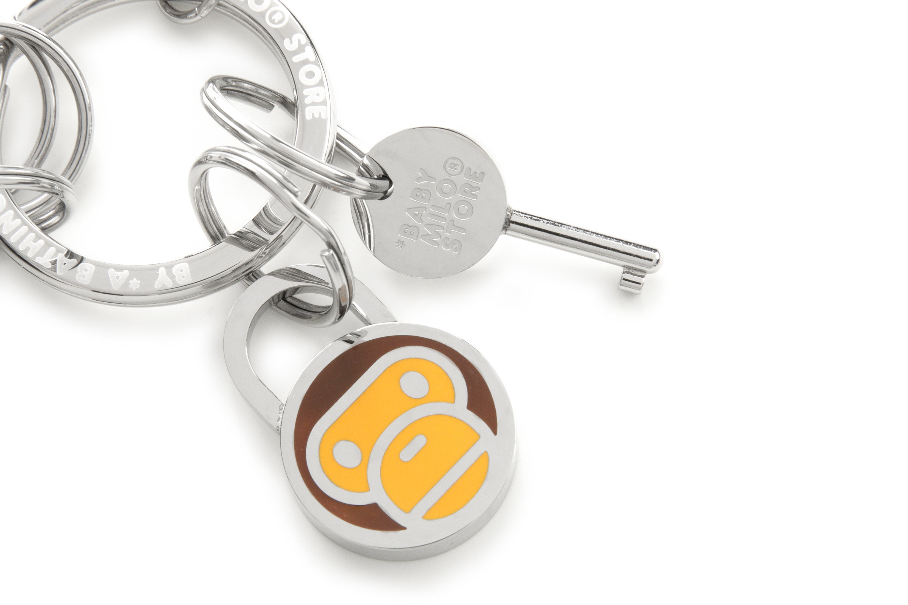 BABY MILO KEYCHAIN – eu.bape.com