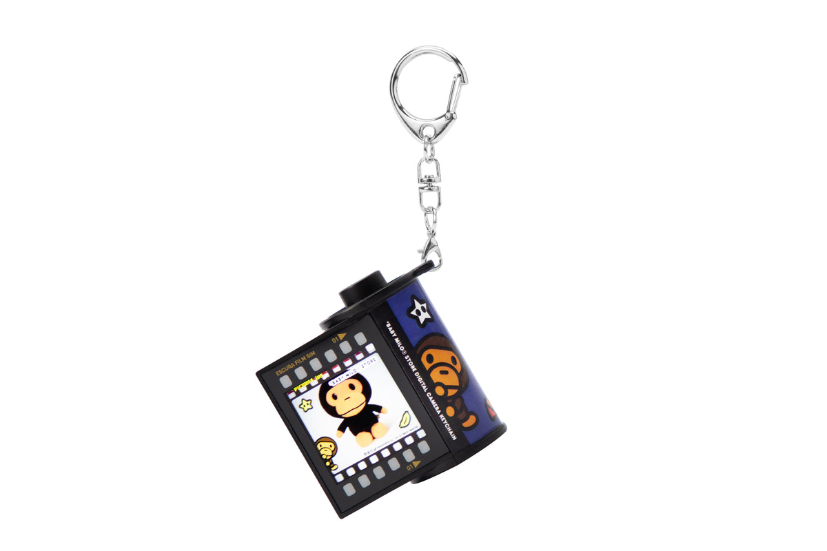 DIGITAL CAMERA KEYCHAIN